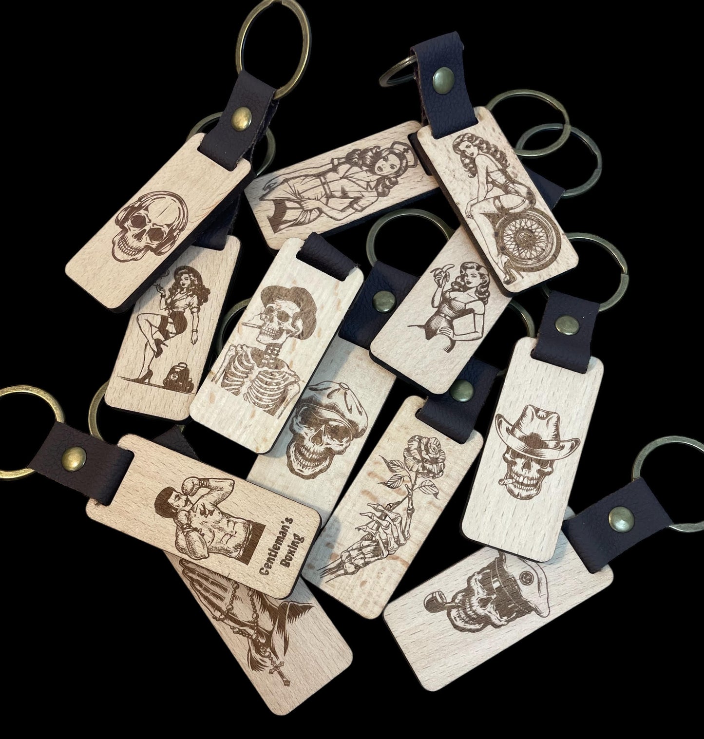 Porte clés en bois Lady 1